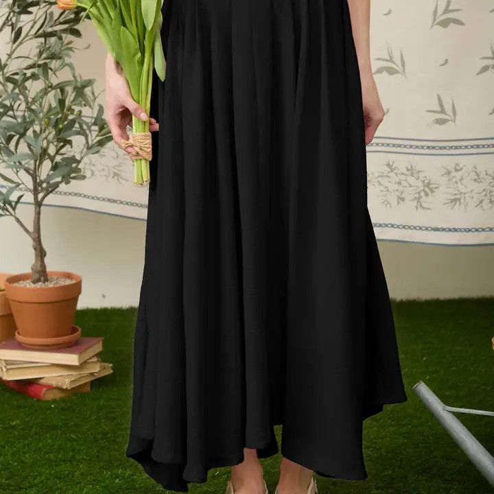 Box Pleated Midi Skirt, Color: Black, Size: Small
