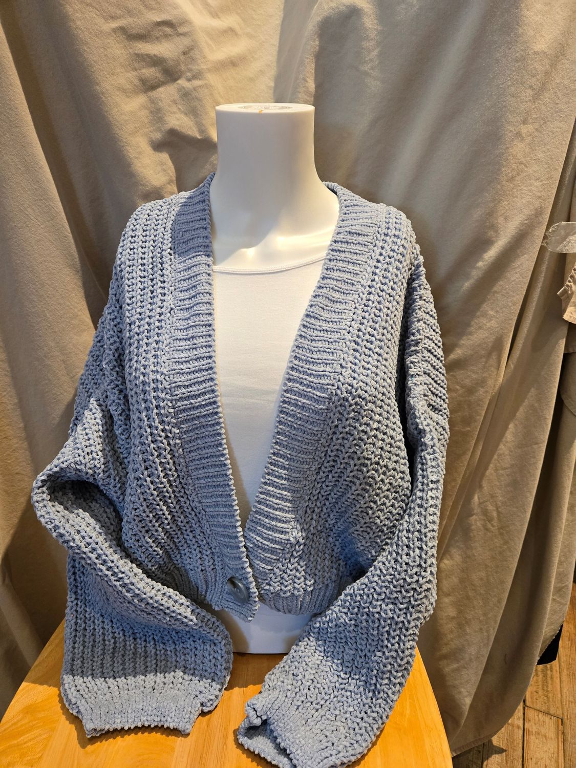 Cardigan Lt Blue Med/Lg
