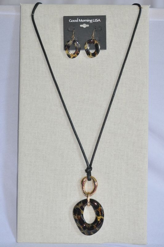 Leopard Cord Set