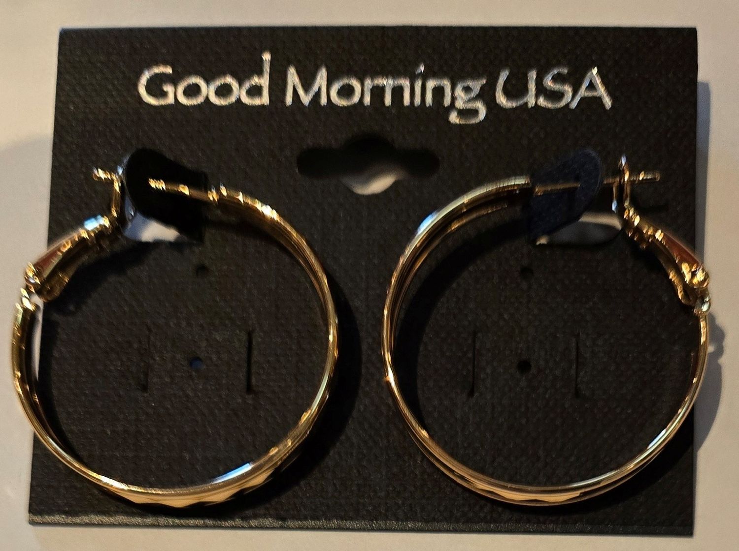 Hoop Earring, Color: Gold, Size: O/S