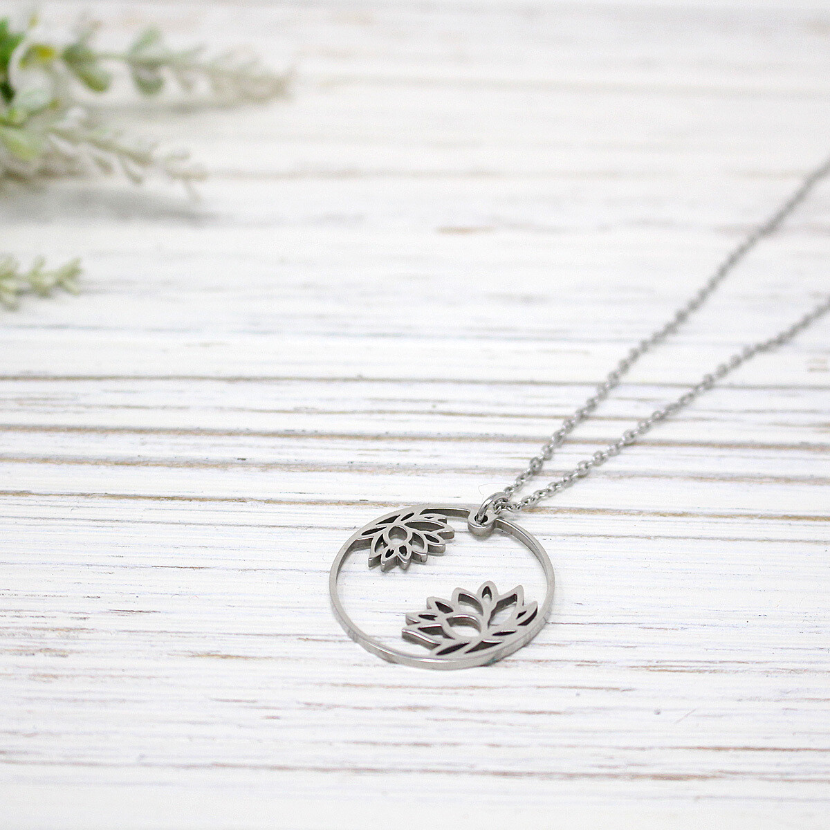 🇨🇦 Lotus Flower Necklace, Stainless Steel