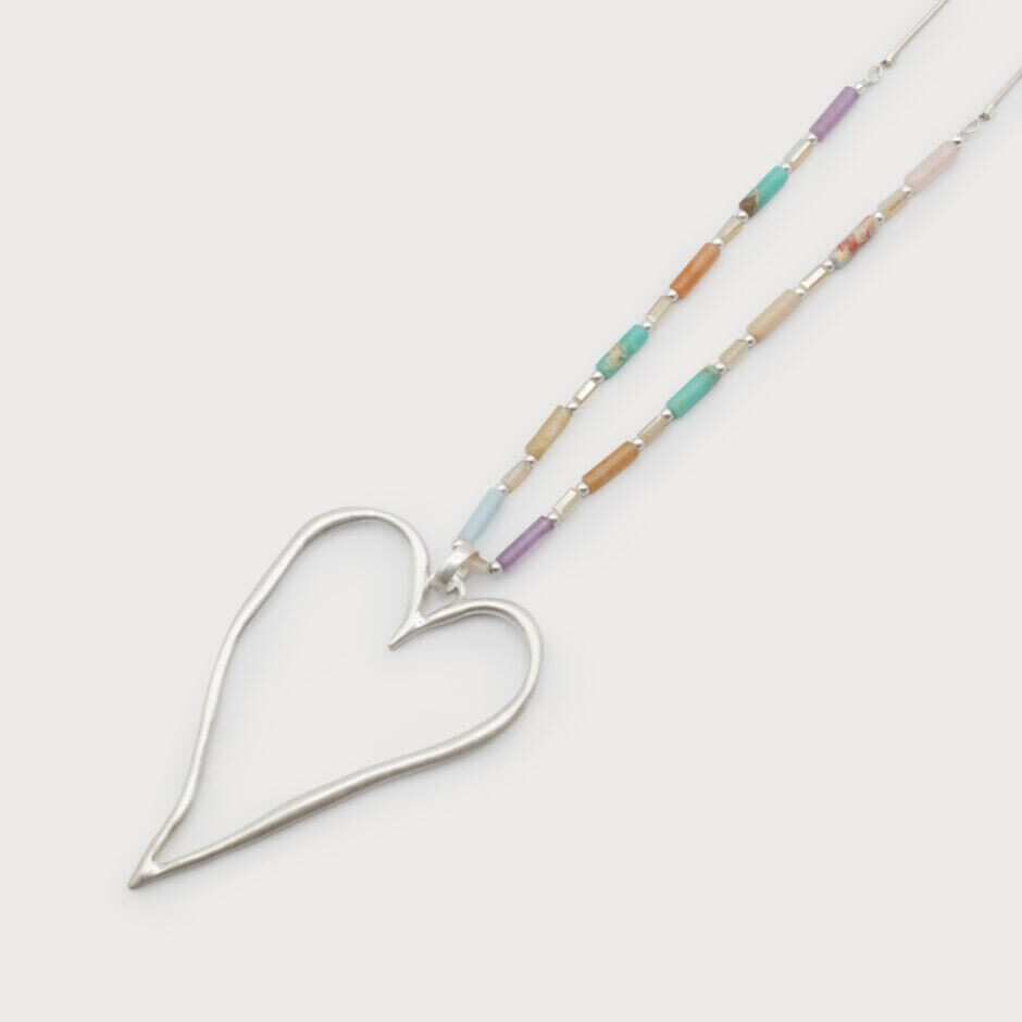 🇨🇦 Heart Pendant Necklace