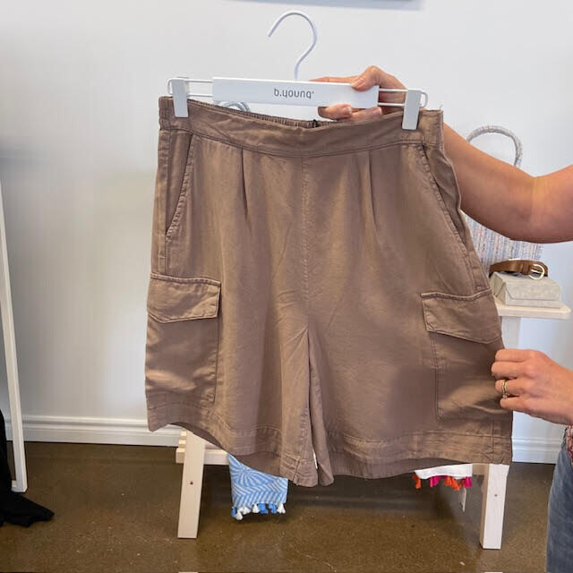 Luma Shorts, Woodsmoke - SALE -