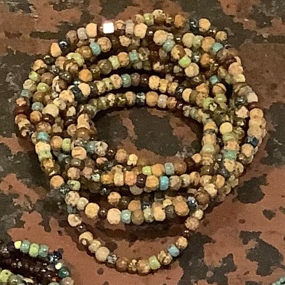🇨🇦 Dainty Happy Bracelets, Earth Tones