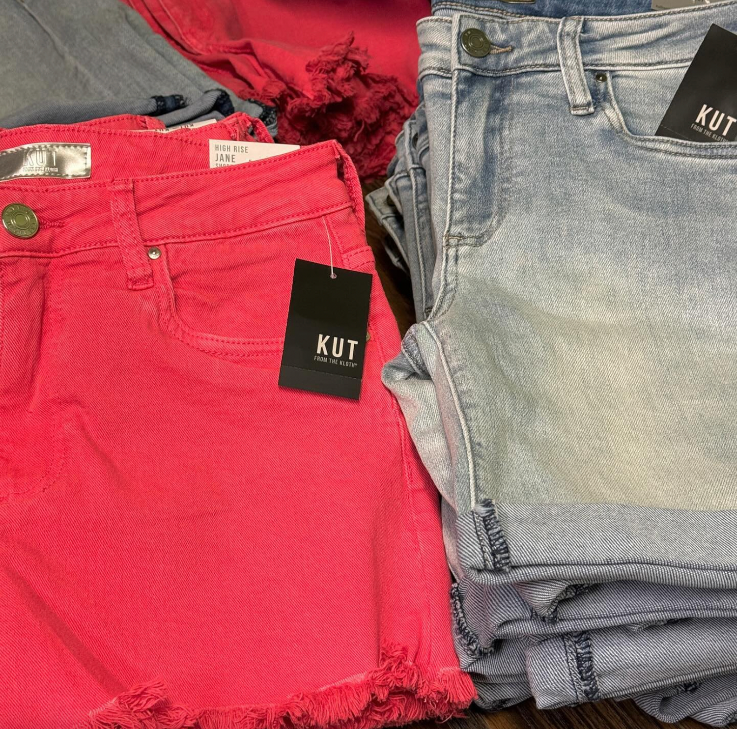 Jane High Rise Short (2 colours) - SALE -