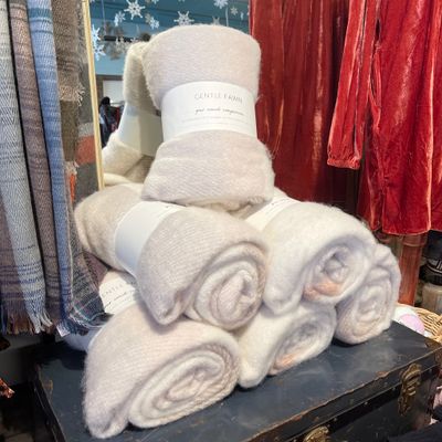 Blankets/Linens