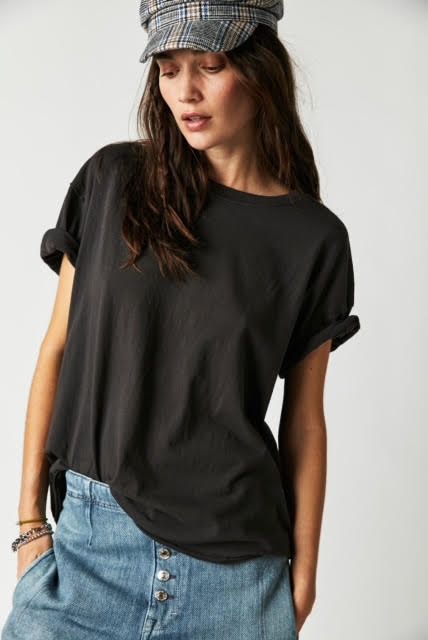 Nina Tee (2 colours)