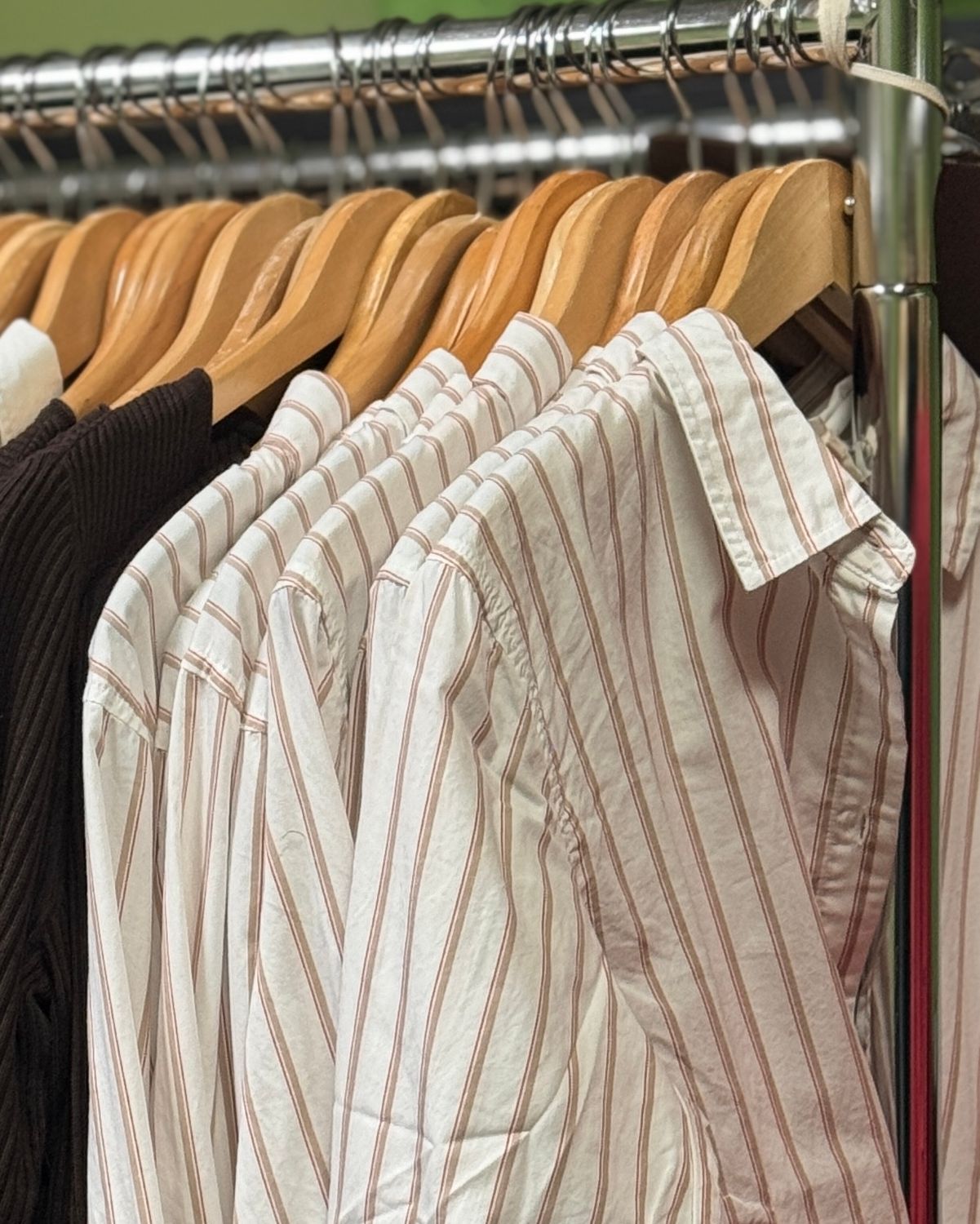 🇨🇦 Valencia Collared Dress Shirt (2 colours) - SALE -