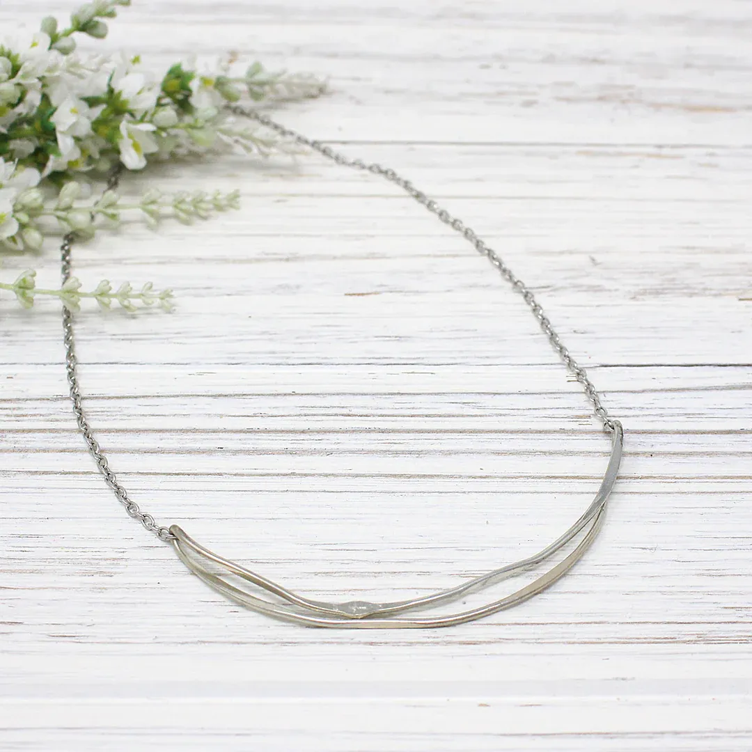 🇨🇦 Dual Half  Scoop Hammered Necklace