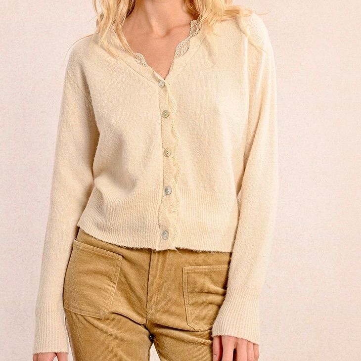 Scalloped Lace Trim Cardi
