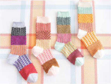 World&#39;s Softest Country Line Gallery Crew with Grippers 12/24M (4 styles)