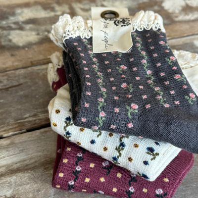 Rosebud Waffle Knit Ankle (4 colours)