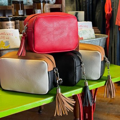 🇨🇦 Crossbody Bag w/2 Removable Straps (8 colours)