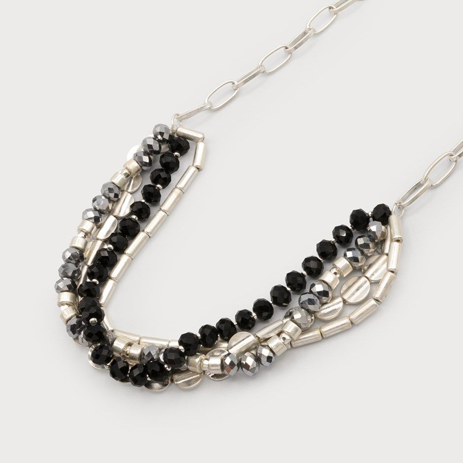 🇨🇦 Multi Layer Beaded Necklace (2 colours)