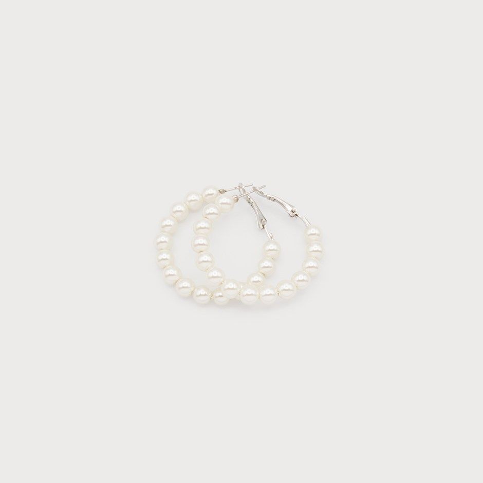 🇨🇦 Faux Pearl Hoops