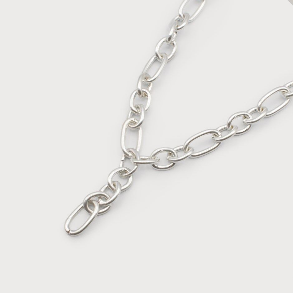 Single Layer Link Necklace