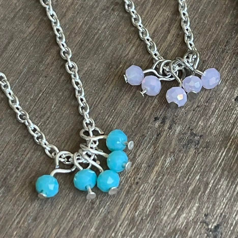 🇨🇦 Crystal Cluster Necklace (2 colours)