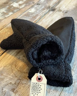 Puffer Mittens, Black