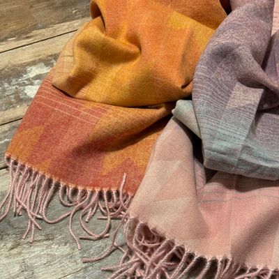 Gradient Chevron Fringe Scarf (2 colours)