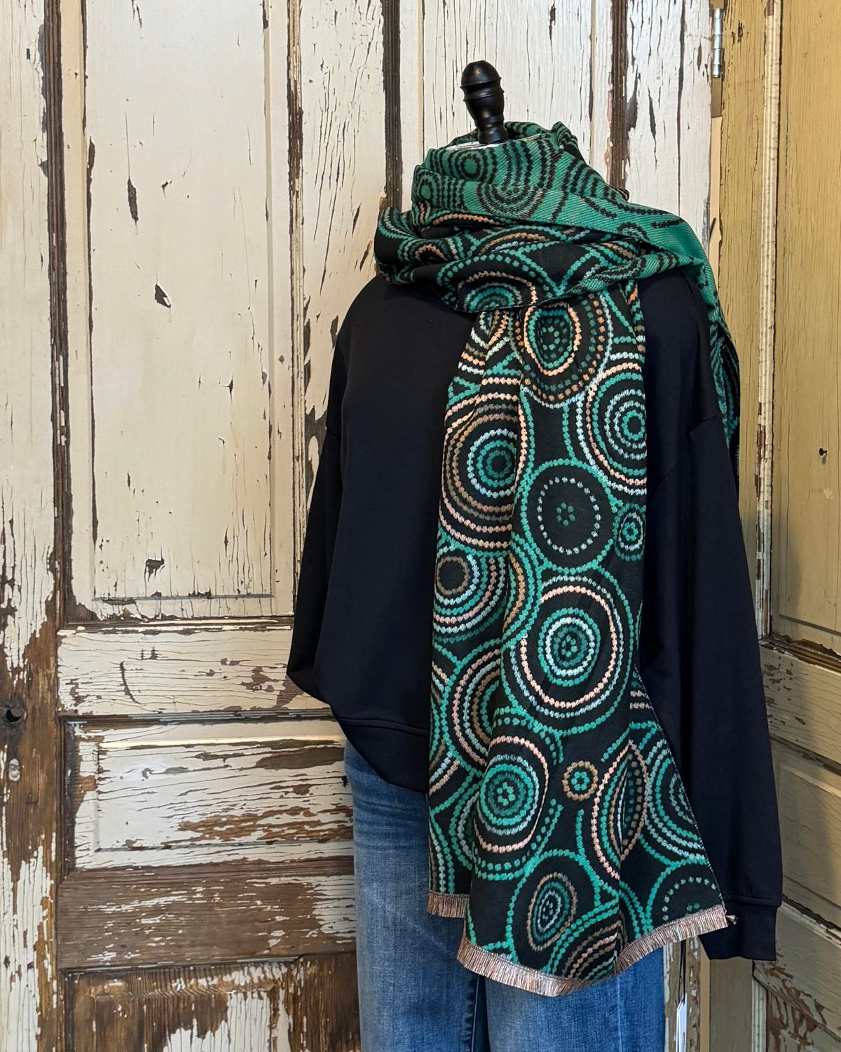 Dotted Circle Pattern Scarf, Black Green
