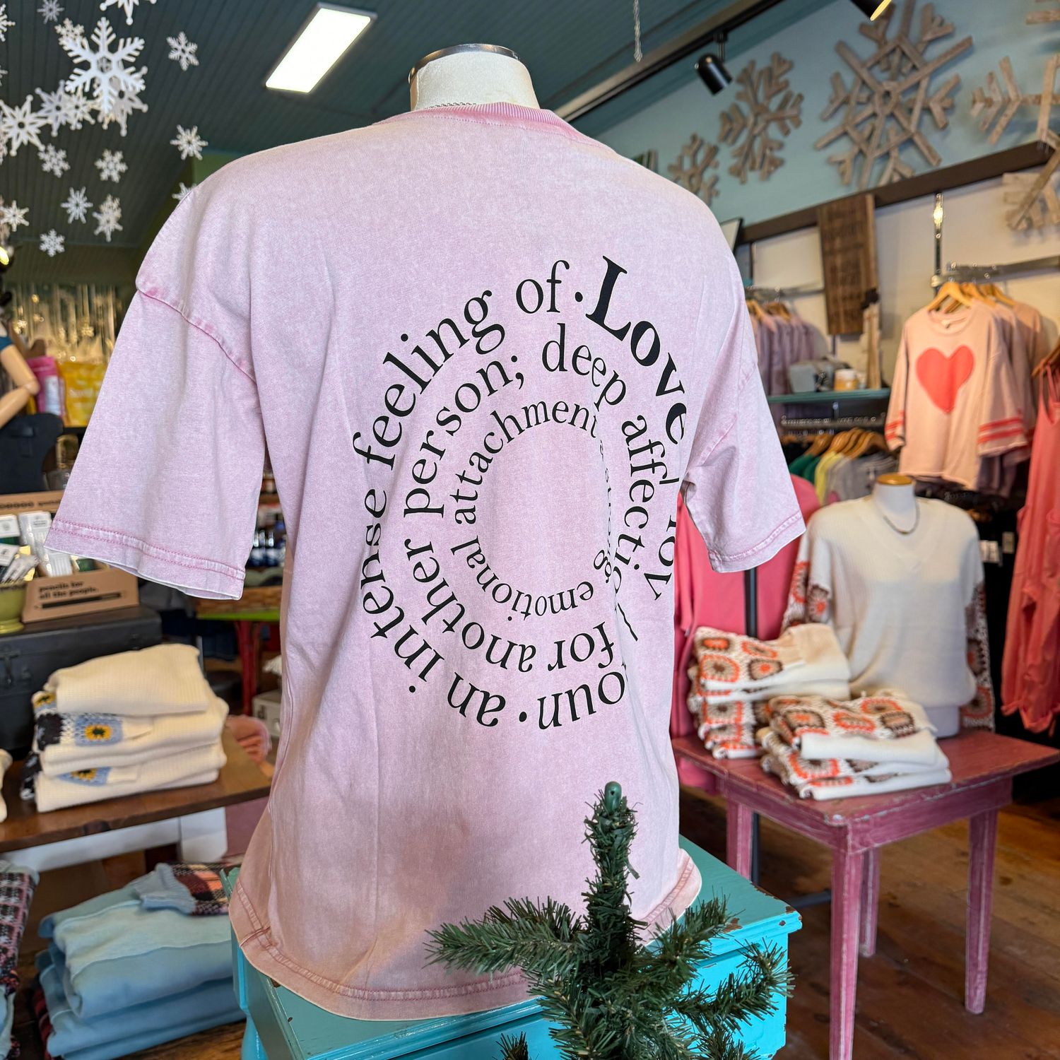 Nabino Love Tee