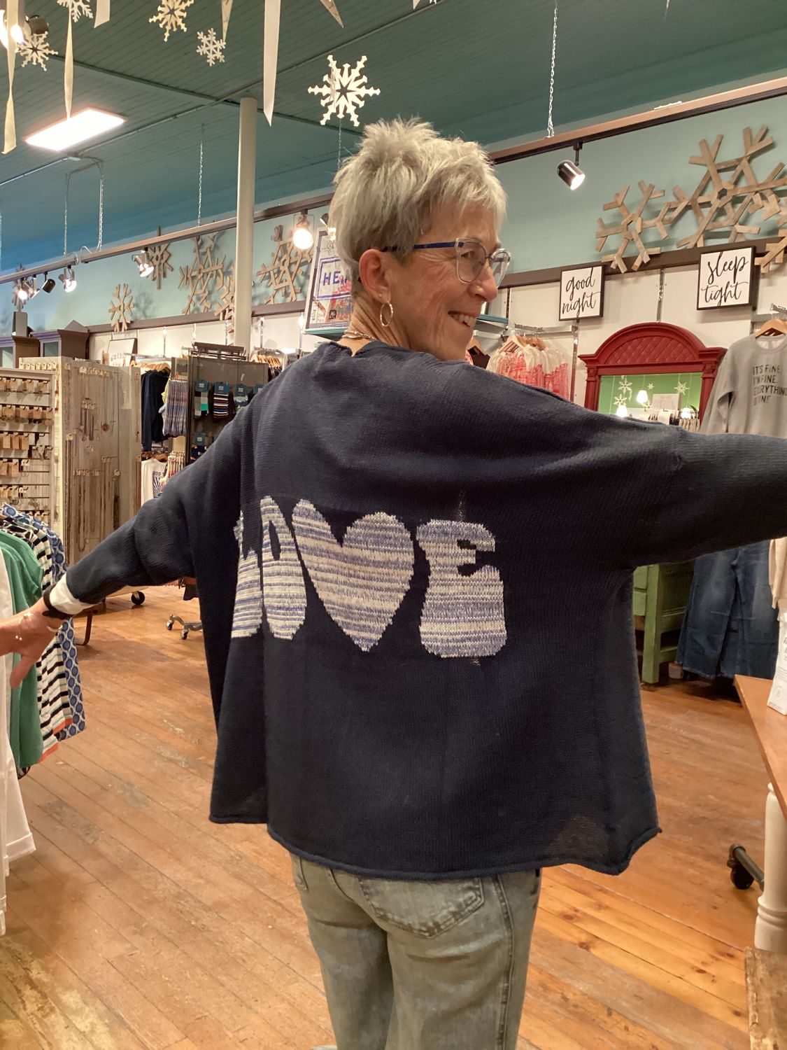🇨🇦 Love Cardigan
