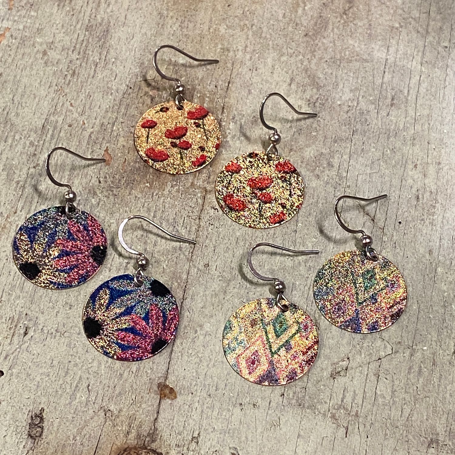 🇨🇦 Shimmer Earrings (3 styles)