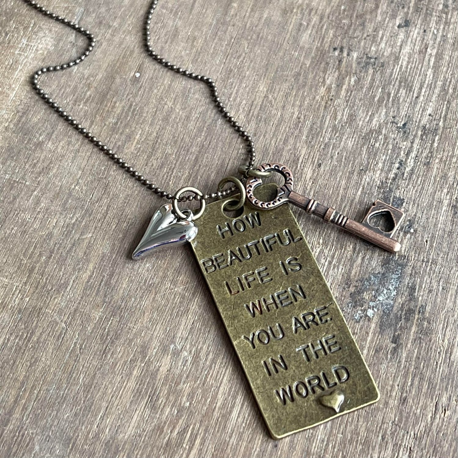 🇨🇦 Beautiful Life Necklace