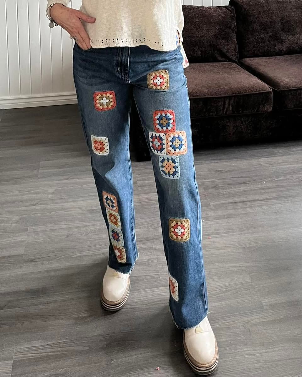 Washed Square Crochet Patchwork Jeans