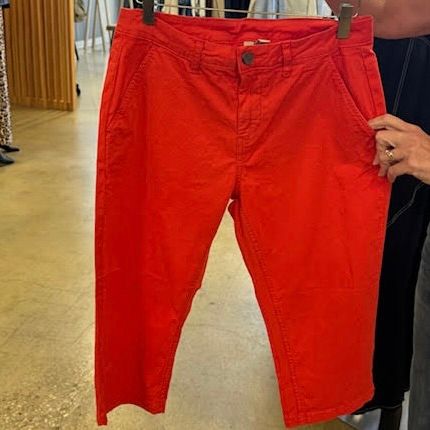 Brita Capri Pants