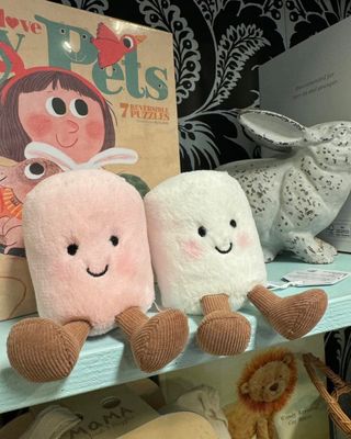 Amuseables Pink &amp; White Marshmallows