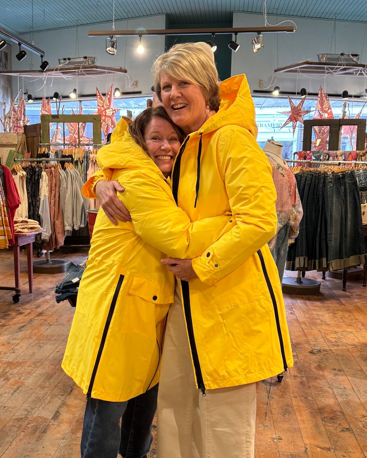 &quot;Magic&quot; Sunflower Revealing Rain Jacket