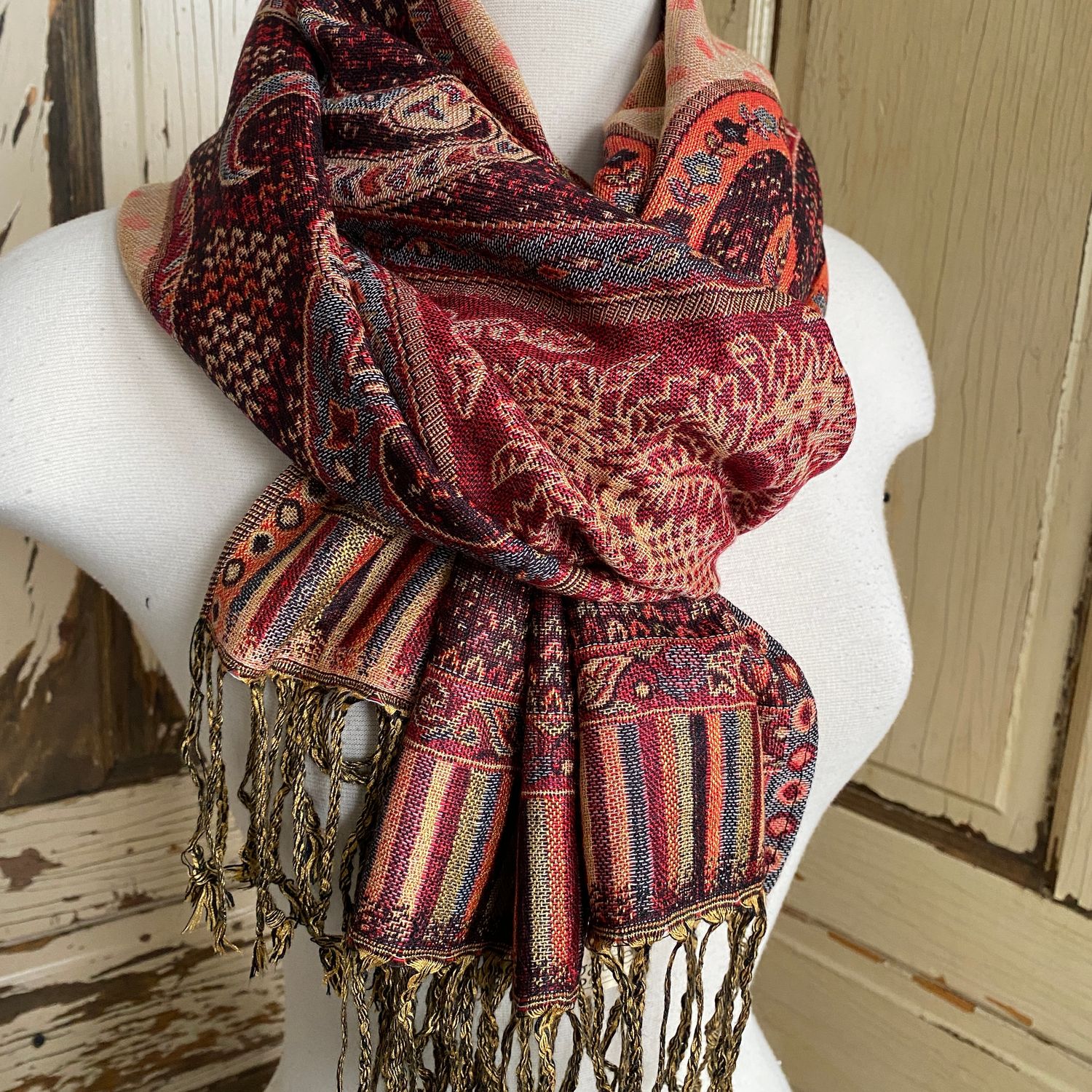 Fantasy Paisley Pashmina (2 colours)