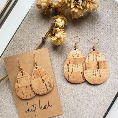 🇨🇦 Rose Gold Metallic Cork &amp; Leather Teardrop Earrings