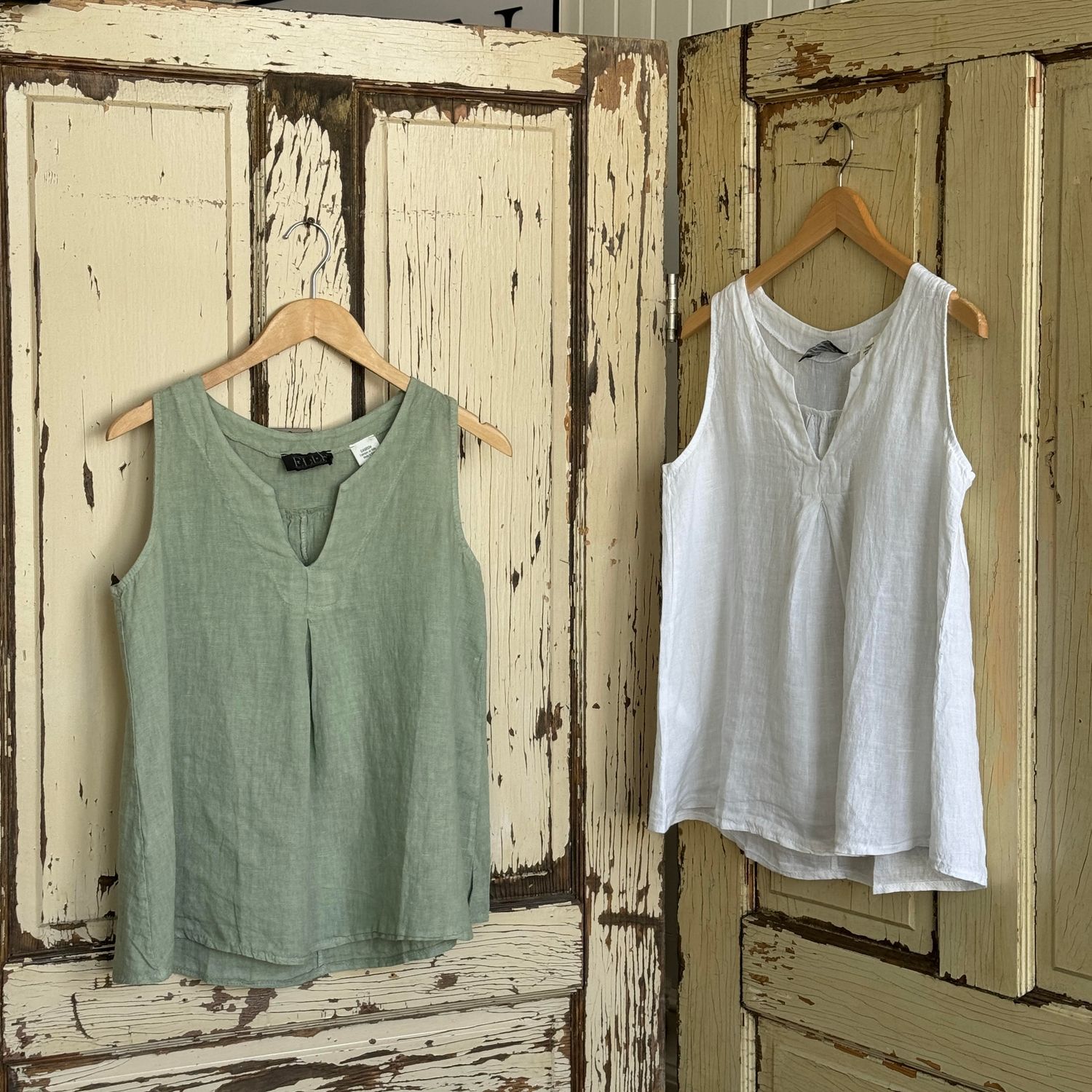 🇨🇦 Linen Tank Top (2 colours)