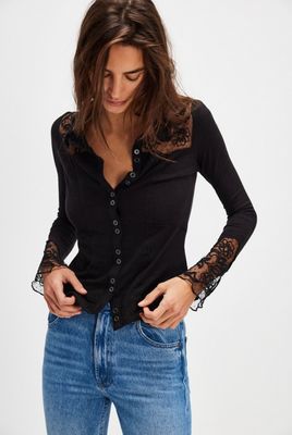 Rosebud Cuff Top