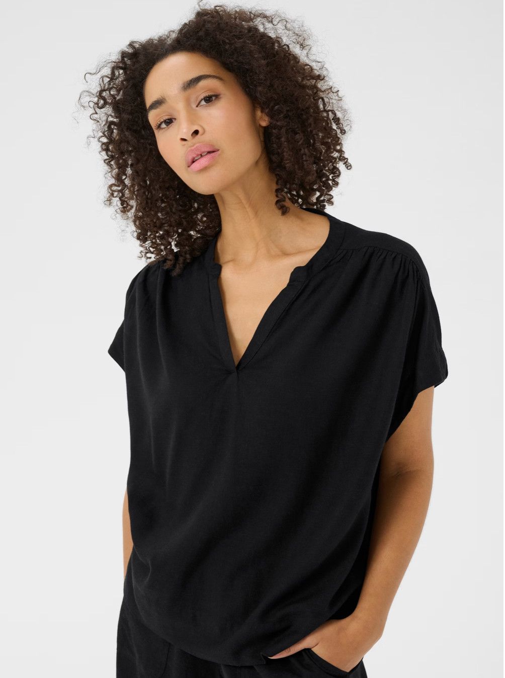 Milia Wing Linen Blouse (4 colours)