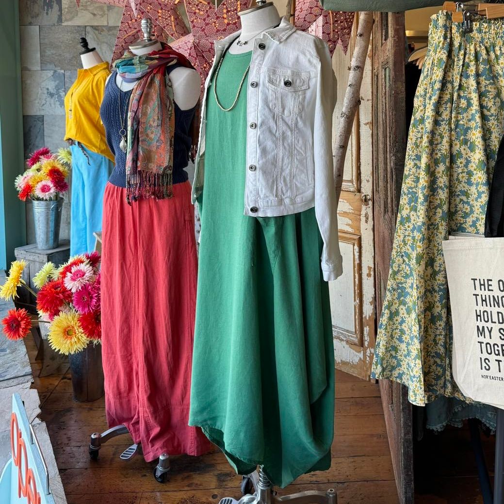 Sleeveless Hankerchief Hem Dress (2 colours)