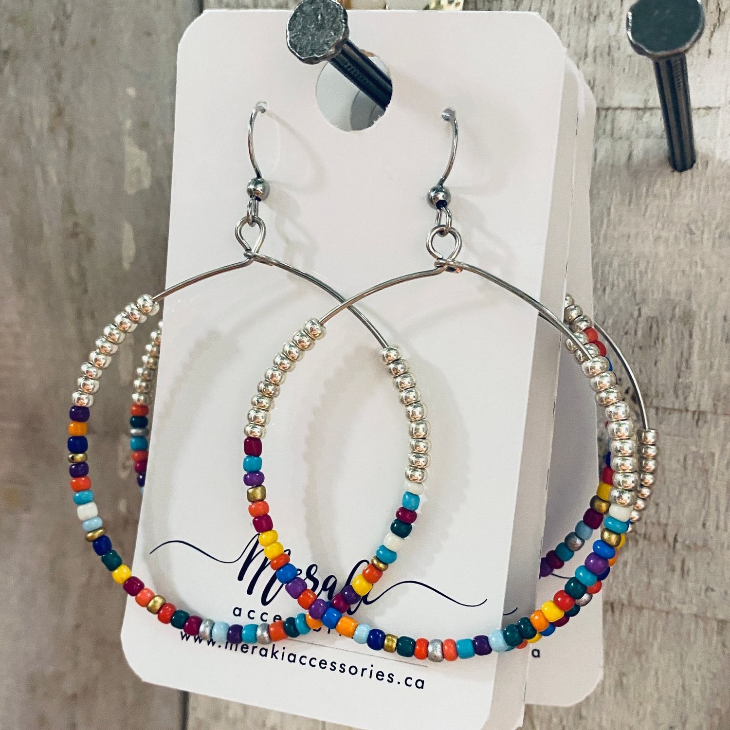 🇨🇦 Beaded Hoop Earrings