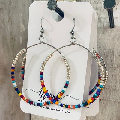 🇨🇦 Beaded Hoop Earrings