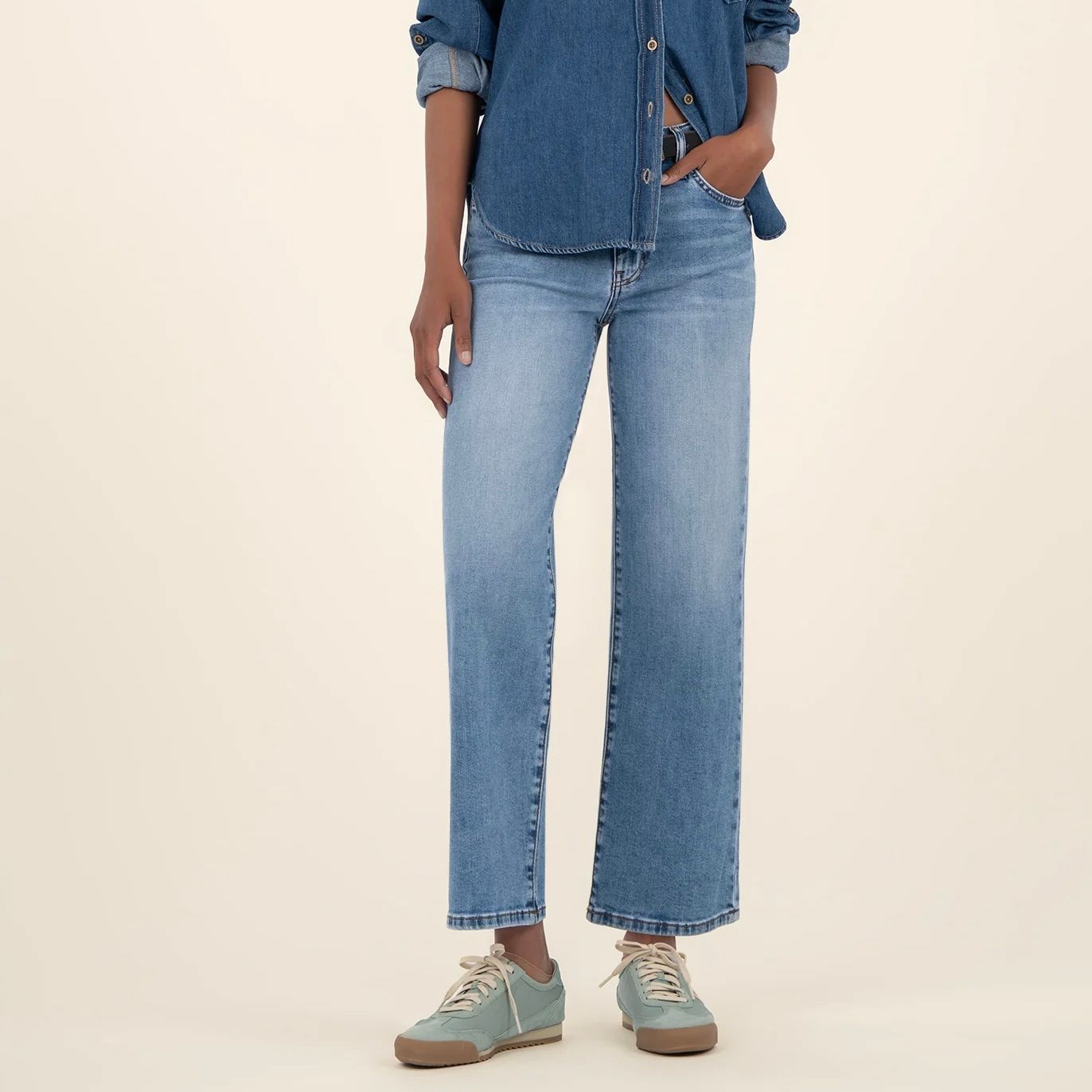 Charlotte High Rise, Wide Leg Jean, Incontestable