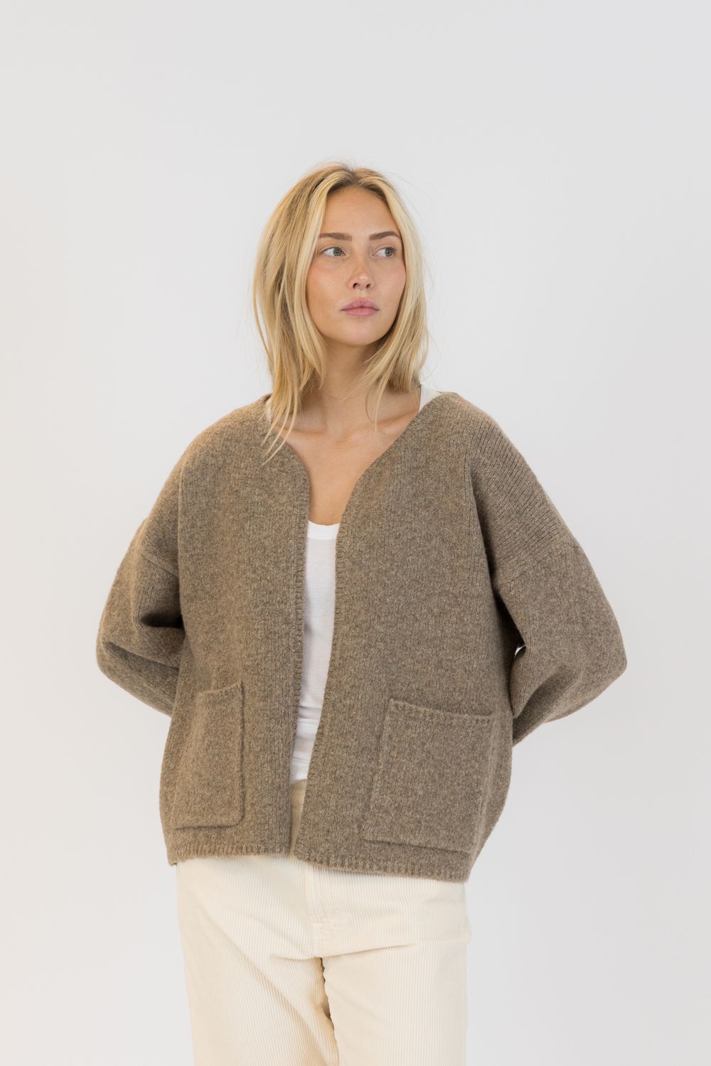 🇨🇦 Sam Luxe Short Cardigan
