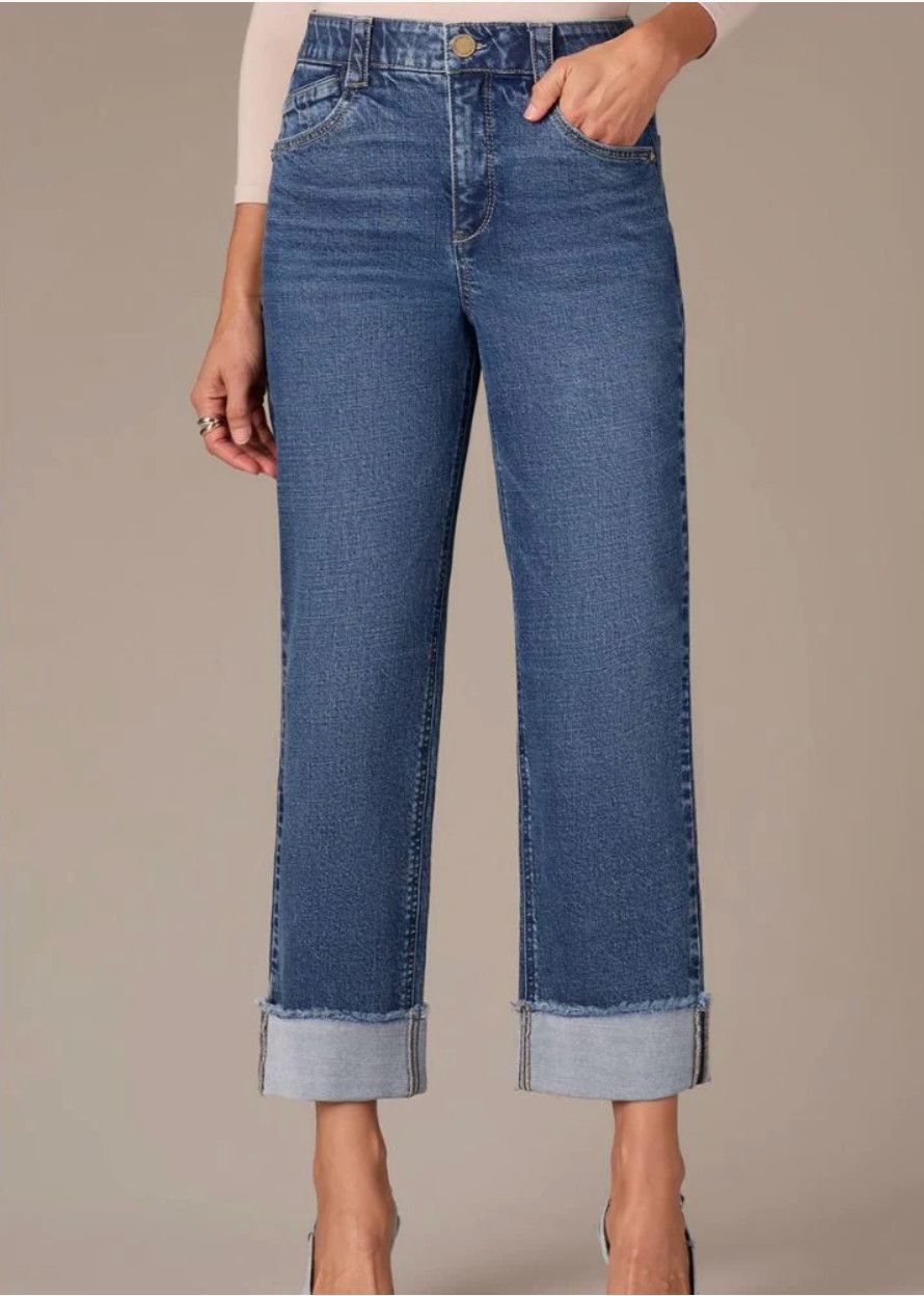High Rise Fray Cuff Boyfriend Jean