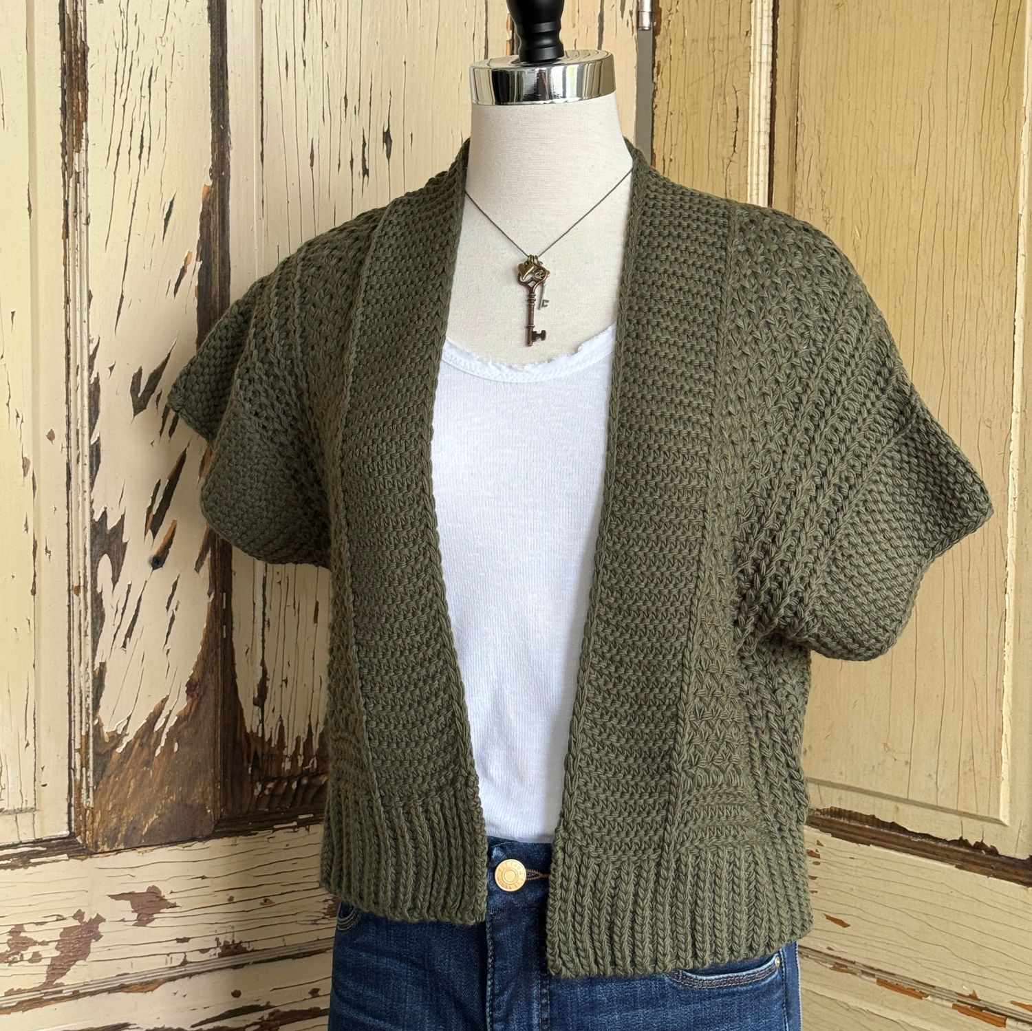 🇨🇦 Textured Knit Pattern Cardi
