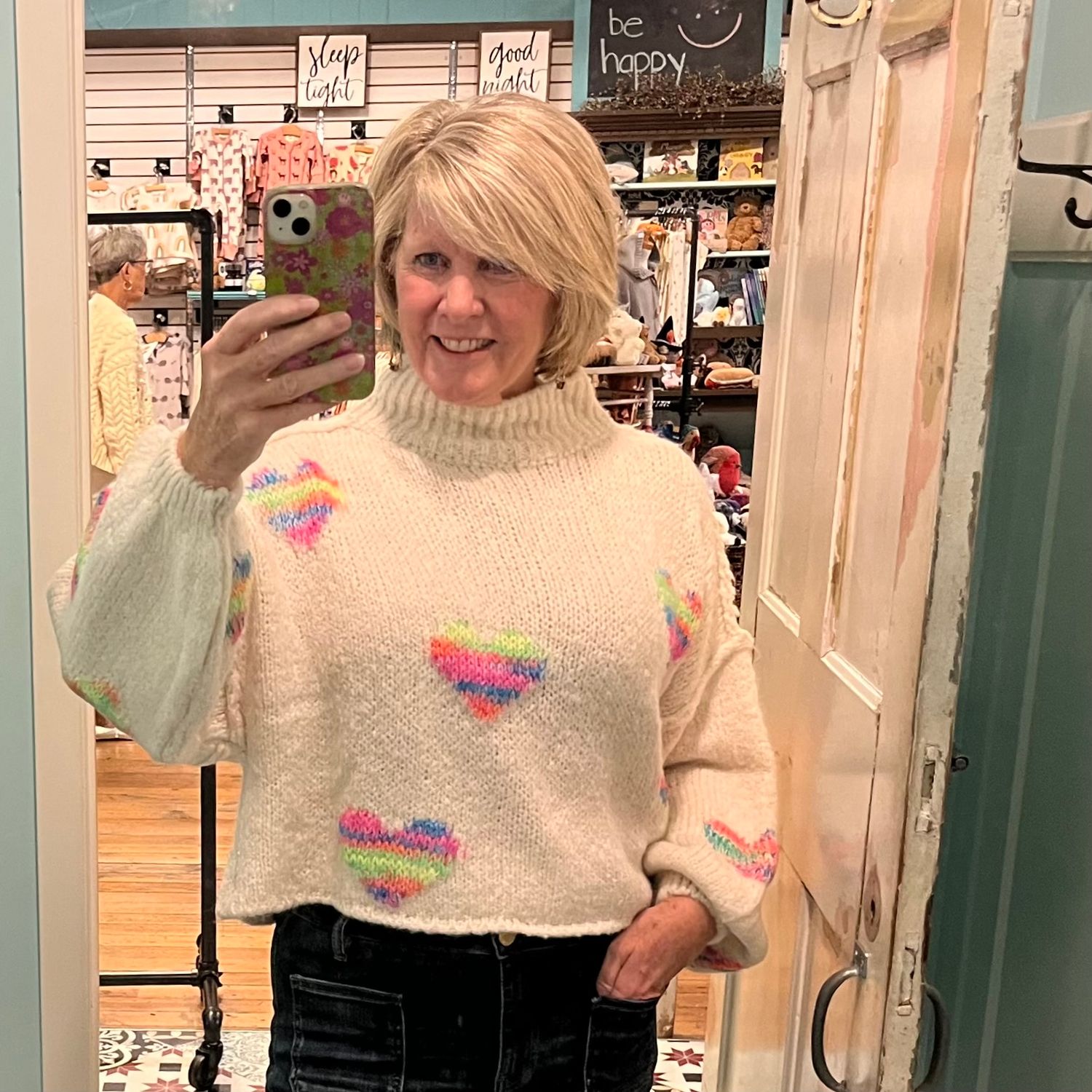 🇨🇦 Slouchy Variegated Heart Sweater