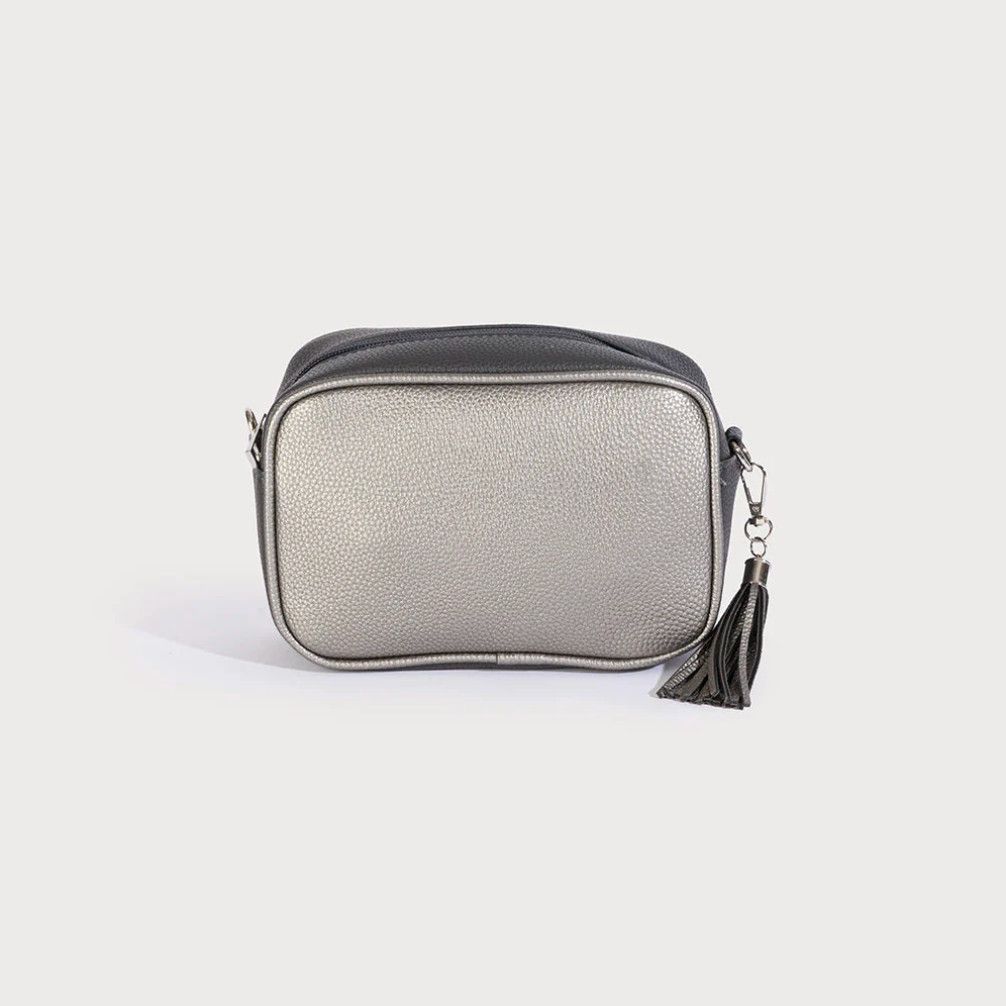 🇨🇦 Camera Bag w/ 2 Adjustable Straps