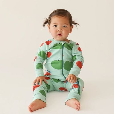 🇨🇦 Organic 2-Way Zip Romper, Green Apples