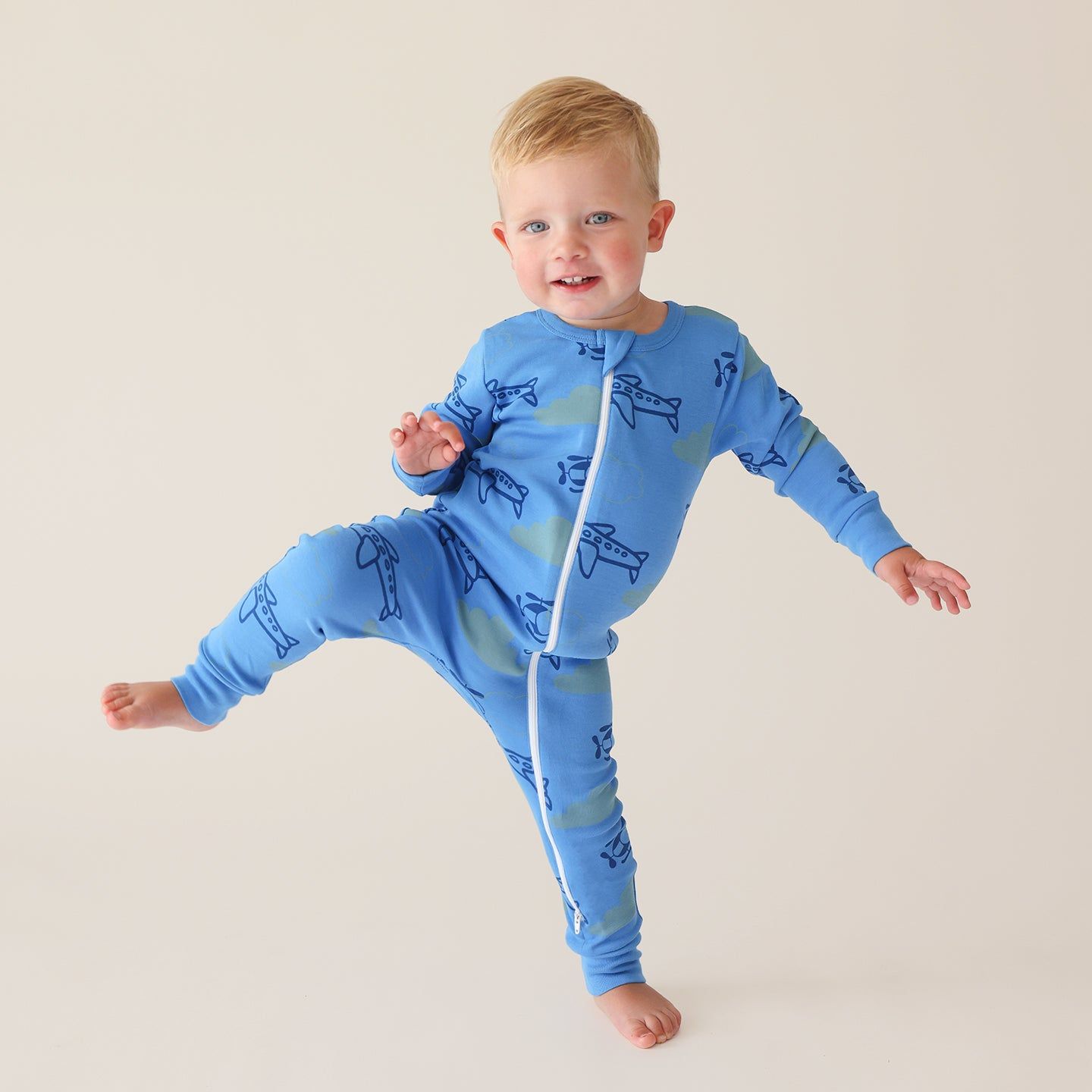 🇨🇦 Organic 2-Way Zip Romper, Airplanes
