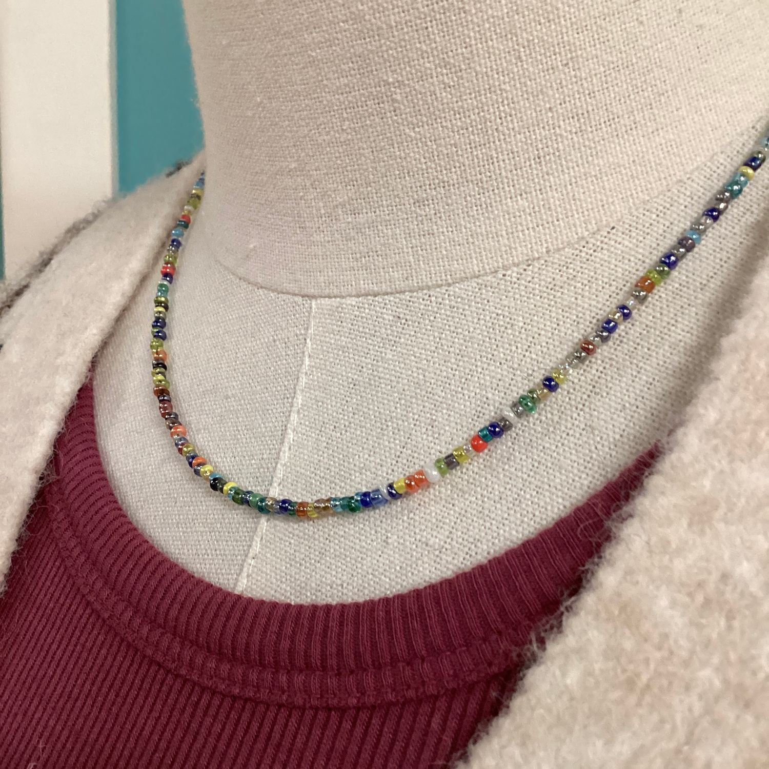 🇨🇦 Shimmer Mini Beaded Necklace