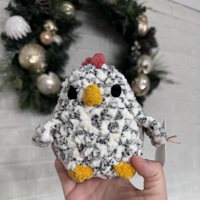 🇨🇦 Mini Chicken Stuffed Toy